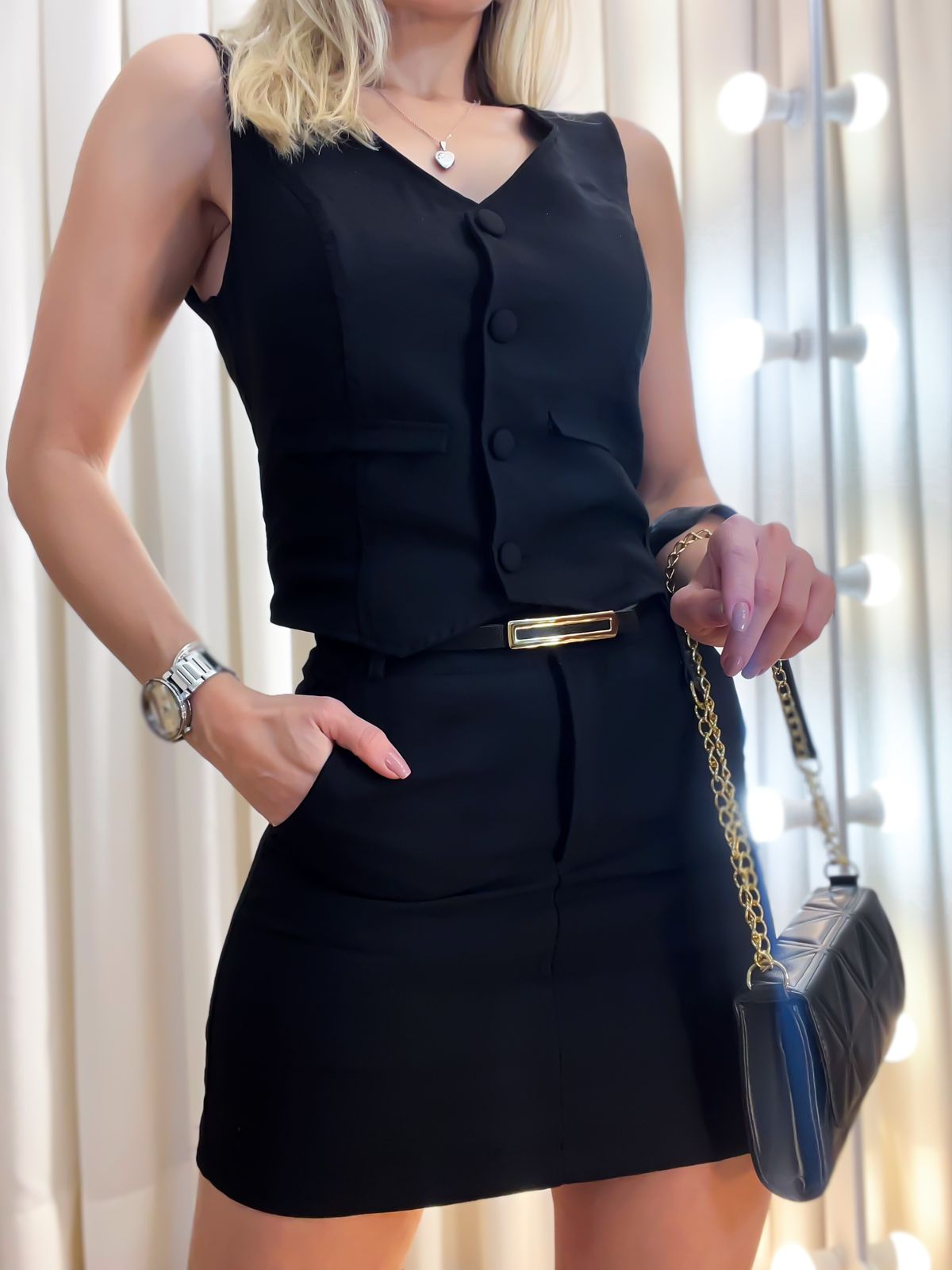 Short Saia em Alfaiataria Marrant com Cinto