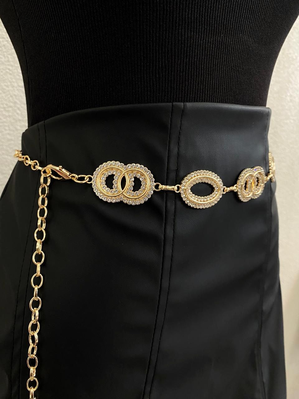 Cinto Corrente Argolas com Strass