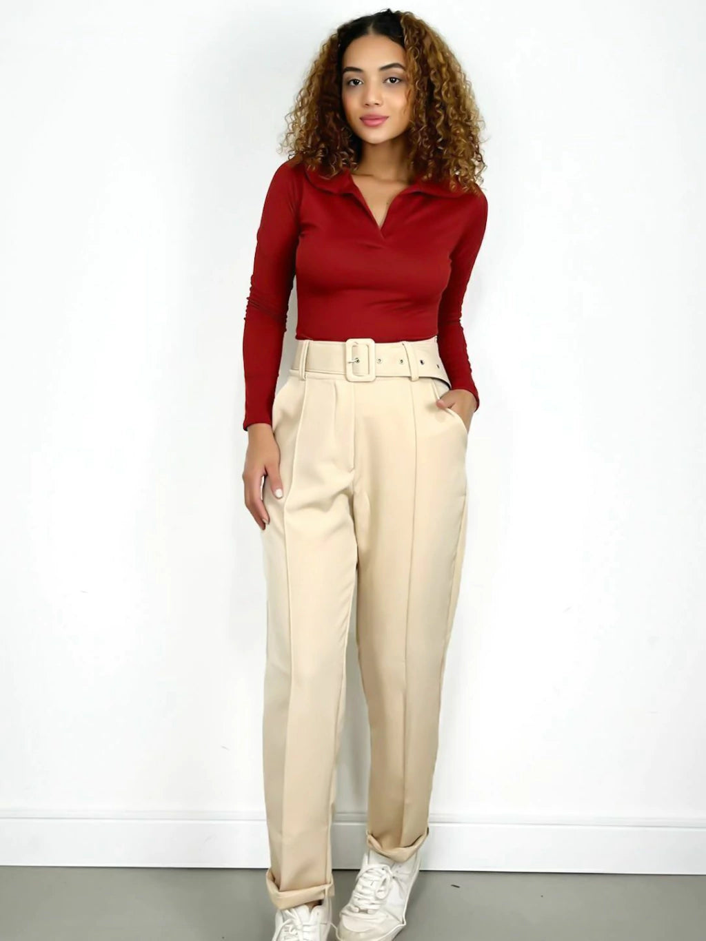 Calça Feminina Skinny em Alfaiataria