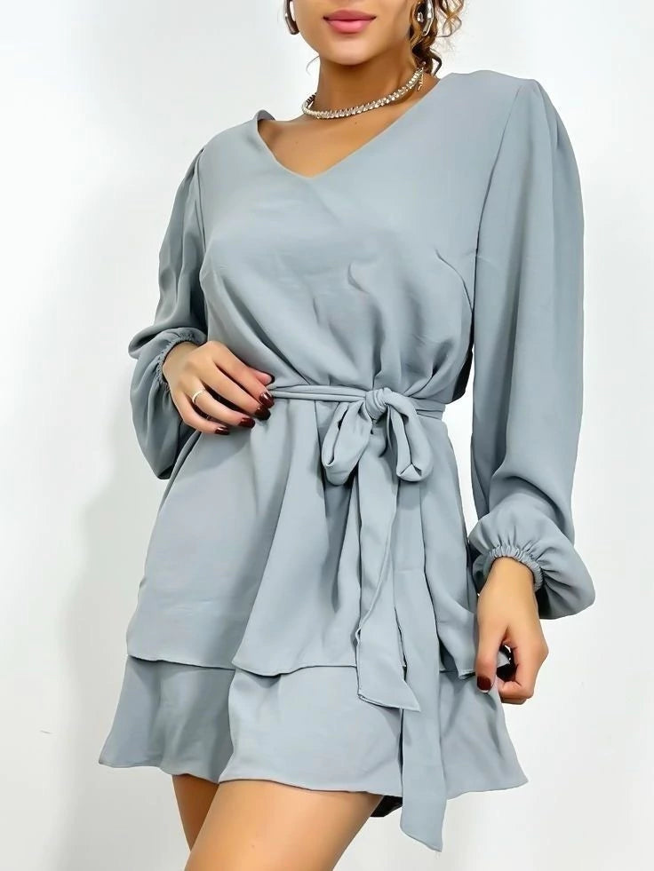 Vestido Curto Suelen Manga Longa em Tecido Duna