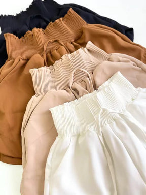 Short em Alfaiataria com Cós Elástico