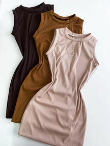 Vestido Curto em Ribana Regata