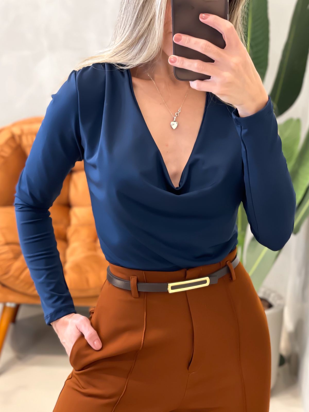 Body Feminino em Suplex Manga Longa com Gola Boba