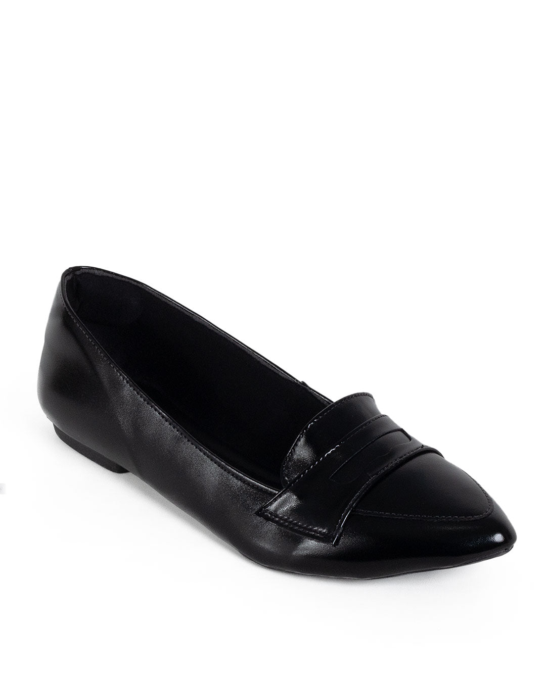 Sapatilha Feminina Bico Fino em Couro Matte Preto