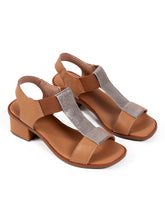 Sandália Feminina Salto Bloco Prata Velho e Carvalho