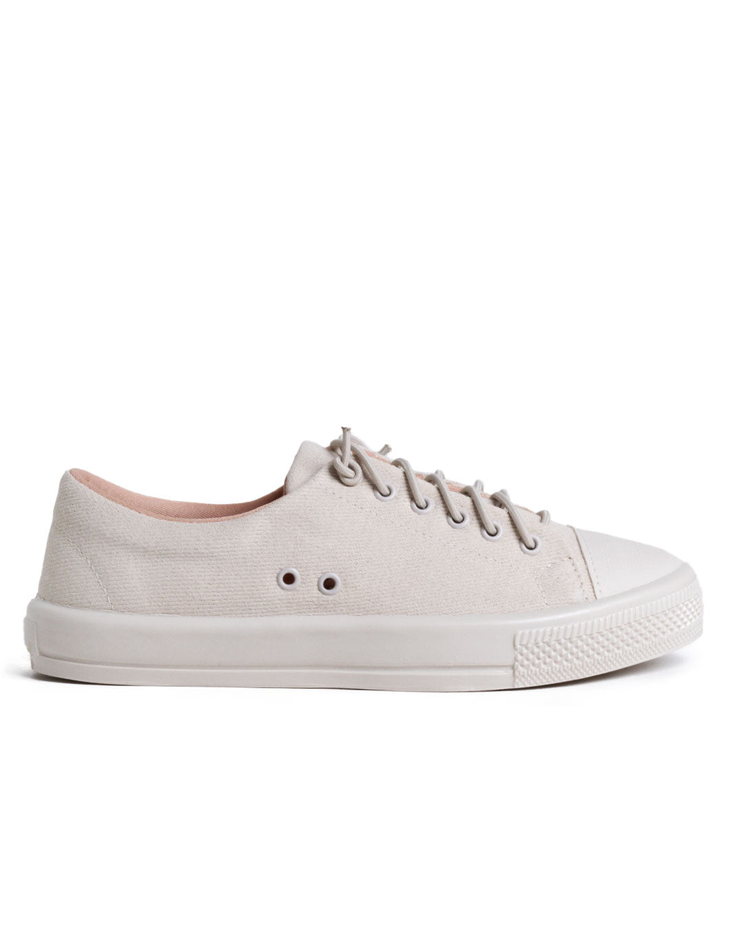 Tênis Casual Feminino Off White Cano Baixo com Cadarço